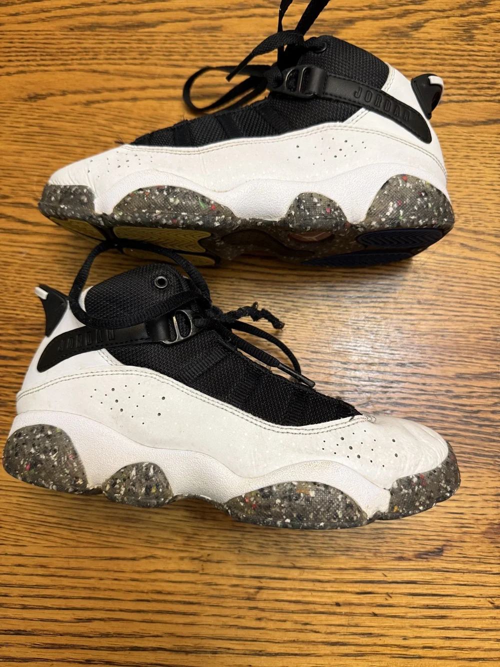 Nike jordan two